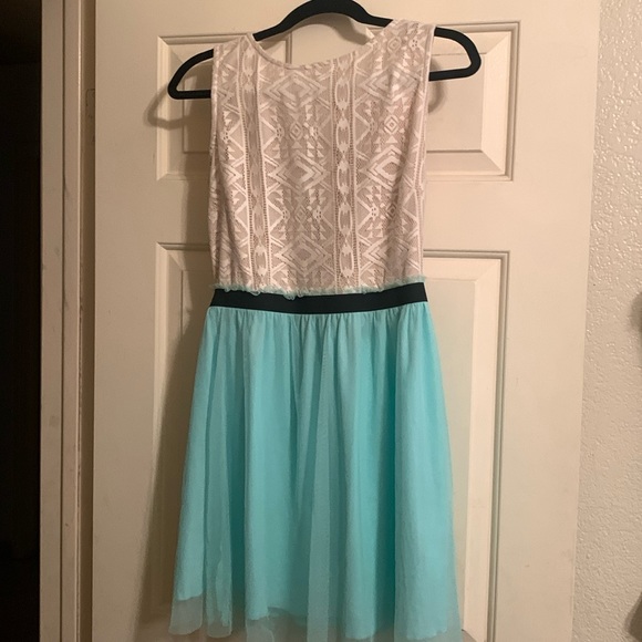Cream and turquoise dress. Speckles size 13. - Picture 1 of 3
